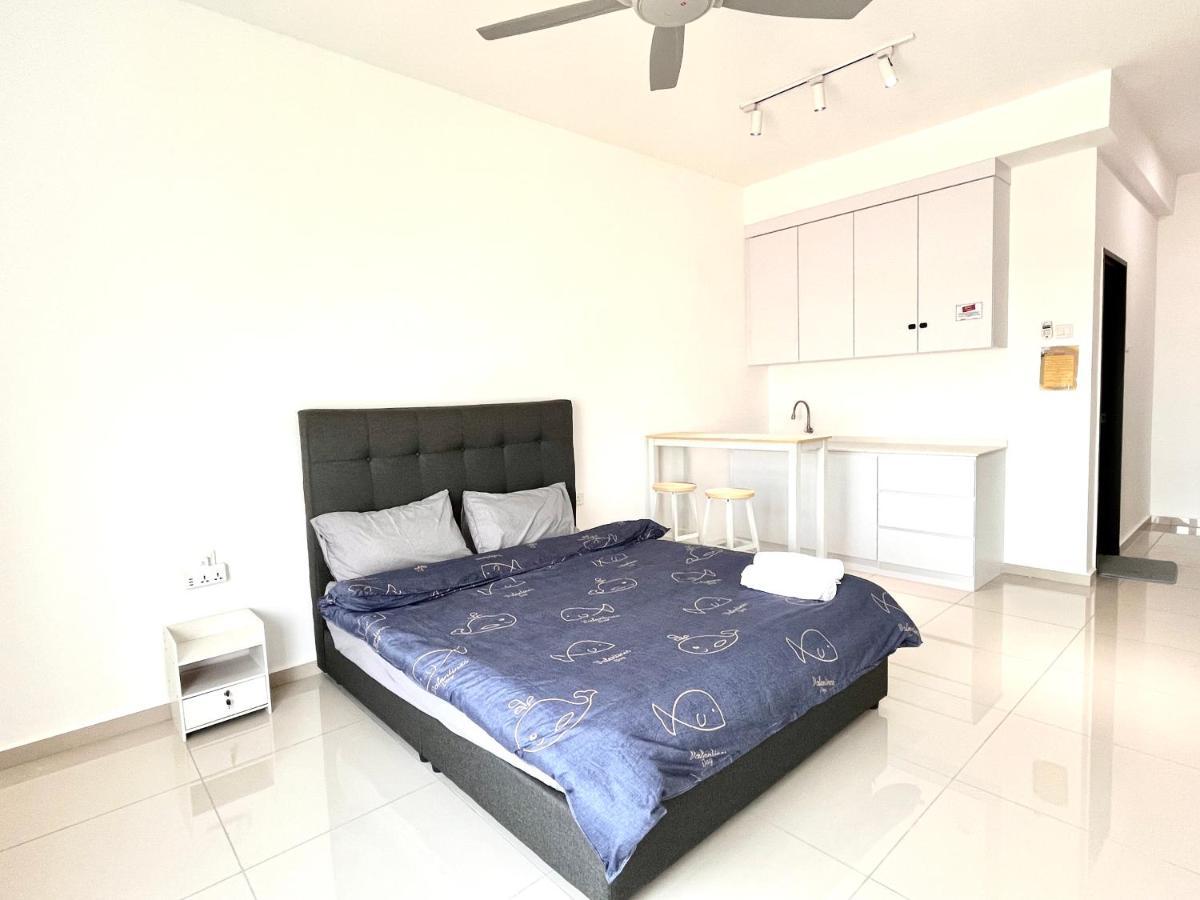 Urban Home-Swimming Pool-City Center Malacca Bagian luar foto